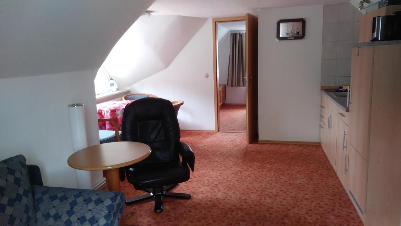 Ferienwohnung Urlaub bei Hauenstein Born Exterior foto