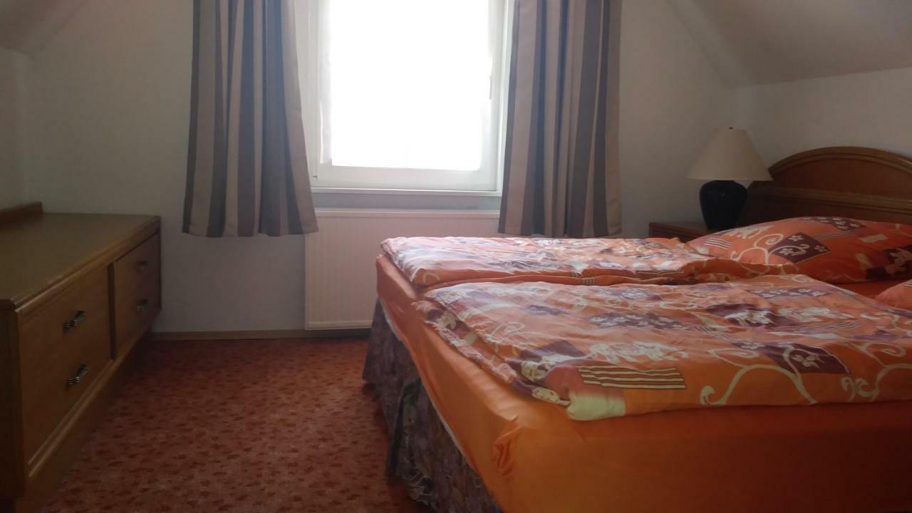 Ferienwohnung Urlaub bei Hauenstein Born Exterior foto